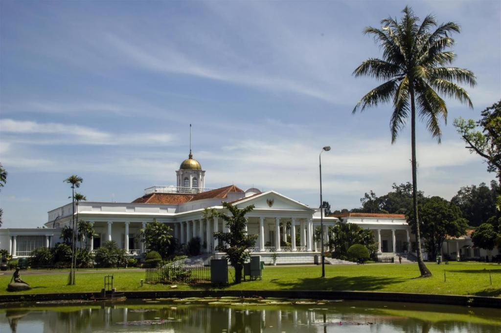 Ipb Convention Hotel Botani Square Bogor Exterior foto